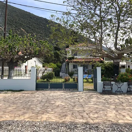 Feriehus The Loula Collection - Garden *