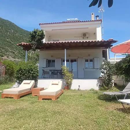 Ferienhaus Loula Collection - Garden *